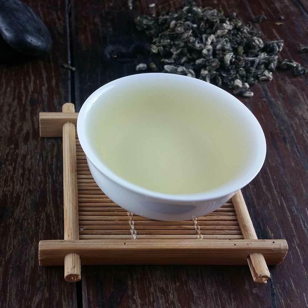 HelloYoung Biluochun Tea 2023 Piluochun Fresh Chinese Green Tea Bi Luo Chun