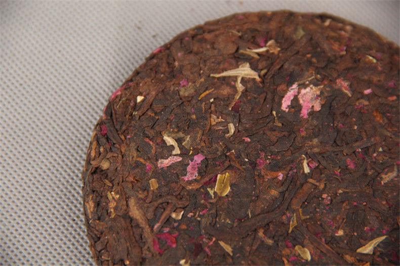 HelloYoung Healthy Pressed Tea Green Food Yunnan Organic Ripe Puer Tea Rose Flavor Tea 100g