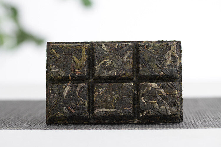 Icelandic Sweet Old Tree Puerh Raw Tea Brick 50g Yunnan Puerh Tea