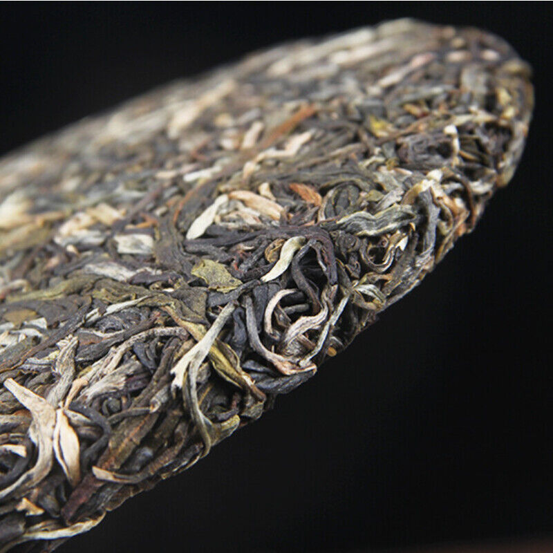 HelloYoung Ban Zhang Wang Tea Health  Green Tea Natural Orchid Cha Tea Cake 357g
