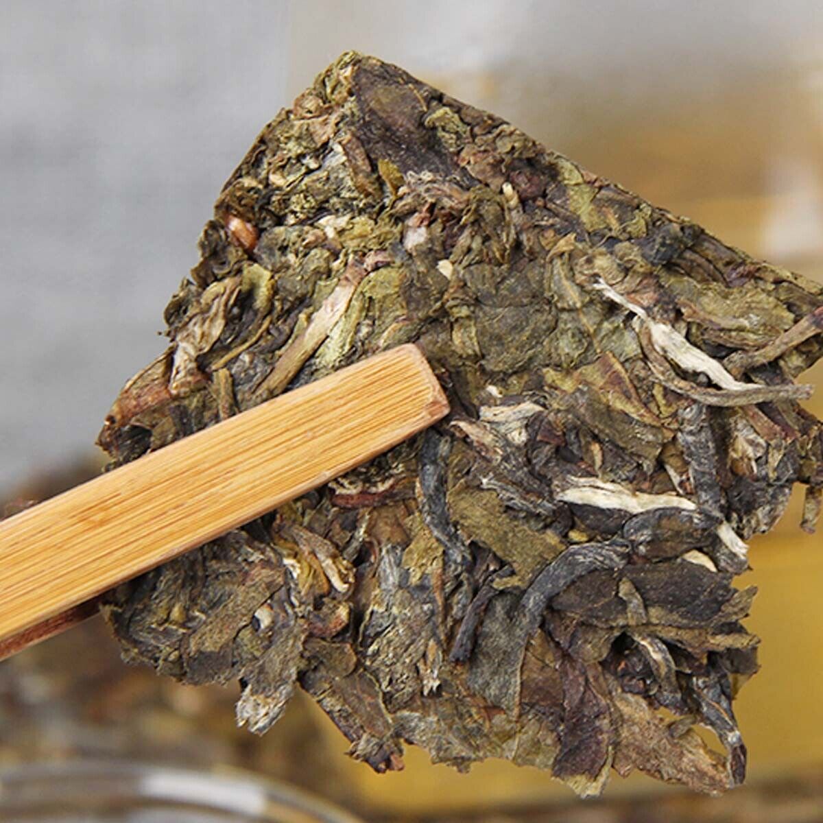 HelloYoung Bingdao Golden Leaf Ancient Tree Candy Sweet Tea Yunnan Puerh Cha Tea Brick 500g