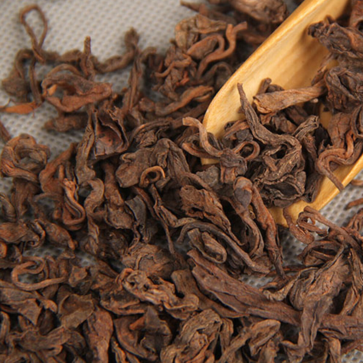 HelloYoung Ancient Tree Bamboo Basket Packing Spring Puer Tea Ripe Puerh Tea Loose Tea 800g