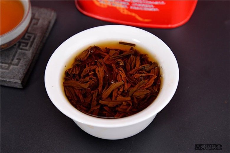 HelloYoung200g Lapsang Souchong Superior Oolong Tea Gift Package Organic Black Green Food zhengshanxiaozhong