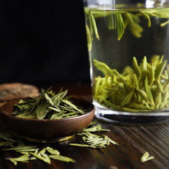 Xinshi Brand Longjing Tea Organic Green Tea 50g New Tea Canned Tea