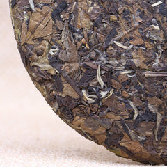 HelloYoung Healthy 350g Fuding Organic Spring White Tea Top Old White Tea Cake