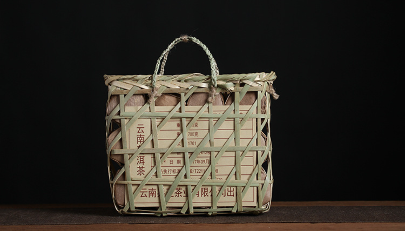 HelloYoung 672g Basket of 84 pieces Yunnan Puerh Cake Ripe Tea Linglong Small Cake