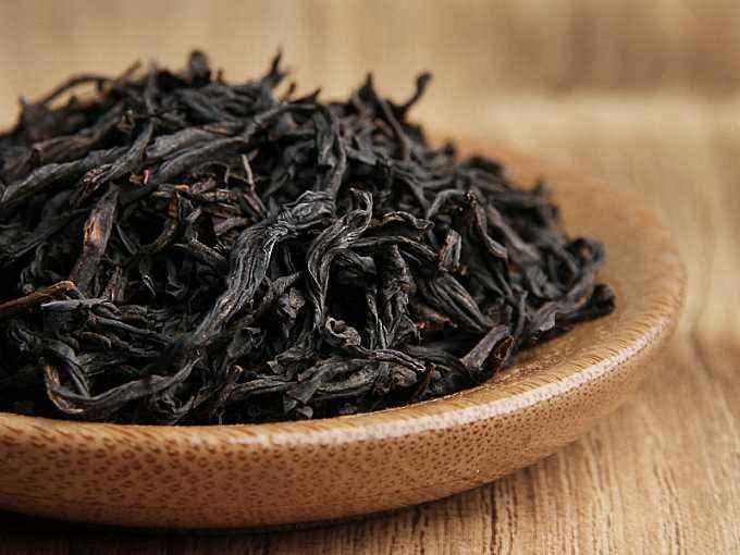 HelloYoung High Quality Zhengshanxiaozhong Black Tea Lapsang Souchong  Green Food 250g