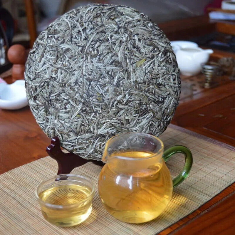 HelloYoung New Natural Organic Tea Bai Hao Yin Zhen Pekoe Silver Needle White Tea Cake 300g