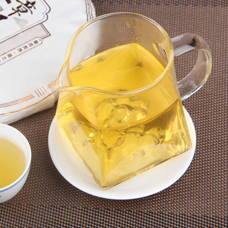 HelloYoung Ban Zhang Wang Tea Health  Green Tea Natural Orchid Cha Tea Cake 357g
