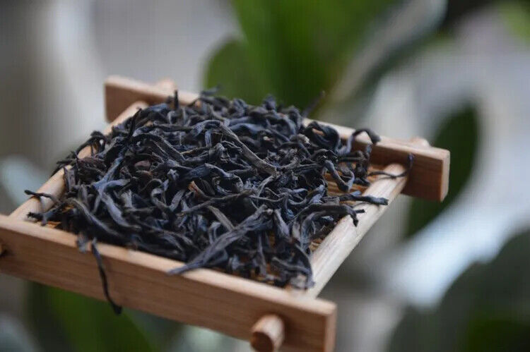 HelloYoung TeaNew Lapsang Souchong Black Tea Xiaozhong Tea Health Care Gongfu Red 250g