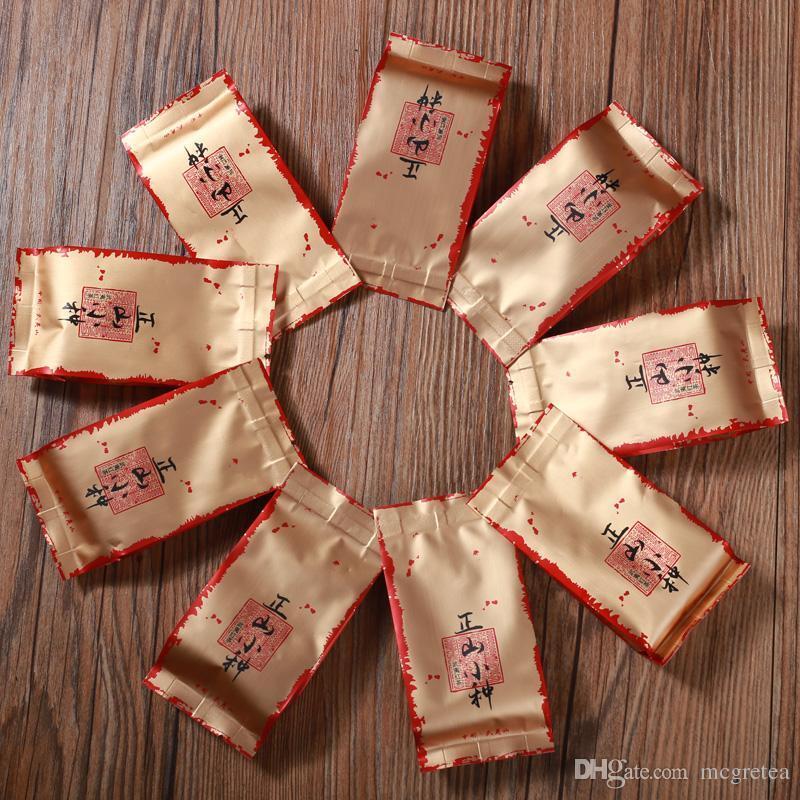 HelloYoung Black Tea Wuyishan Lapsang Souchong Tea Tongmu Guan Zhengshanxiaozhong 250g