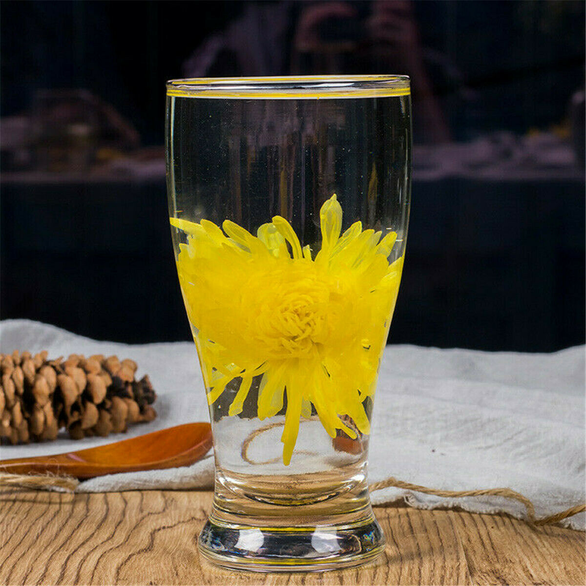 HelloYoung Dry Herbal Health Tea Organic Yellow Chrysanthemum Tea Big Flower Scented Tea