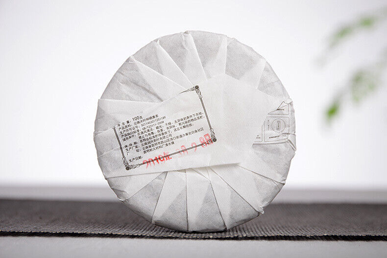 HelloYoung 100g white hair silver needle Yunnan small cake moonlight white old white tea