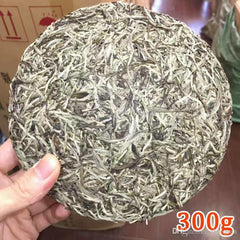 HelloYoung Fuding White Tea Natural Organic White Tea Silver Needle Bai Hao Yin Zhen 300g