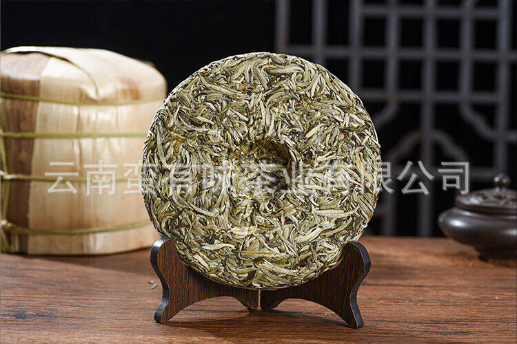 HelloYoung 357g Moonlight White Tea Cake Yunnan Baihao Silver Needle Jinggu Single Bud