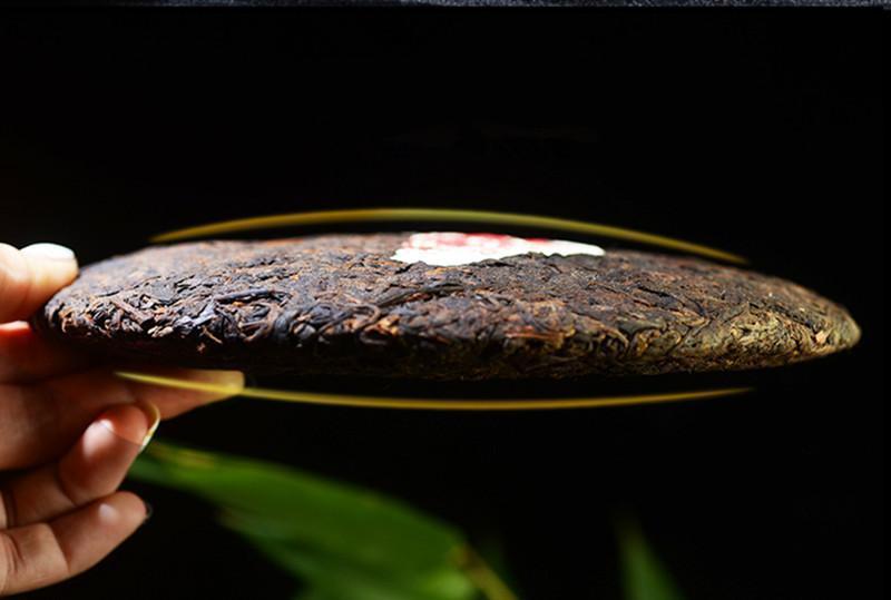 HelloYoung357g Great Original Pu-erh Tea Cooked Tea Cake Ripe Tea Shu Pu'er Tea HelloYoung