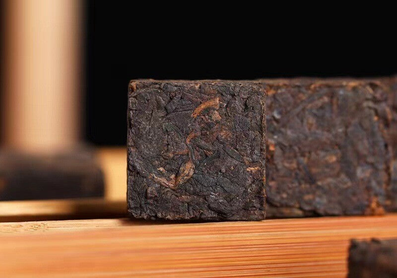 500g Yunnan Small Square Brick Pu'er Tea Banzhang Brick Tea Aged Pu'er