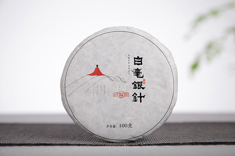 HelloYoung 100g white hair silver needle Yunnan small cake moonlight white old white tea