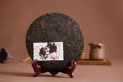 HelloYoungPuer Raw tea-cake puerh resistant brewing bright color sweet Old ban zhang Tea