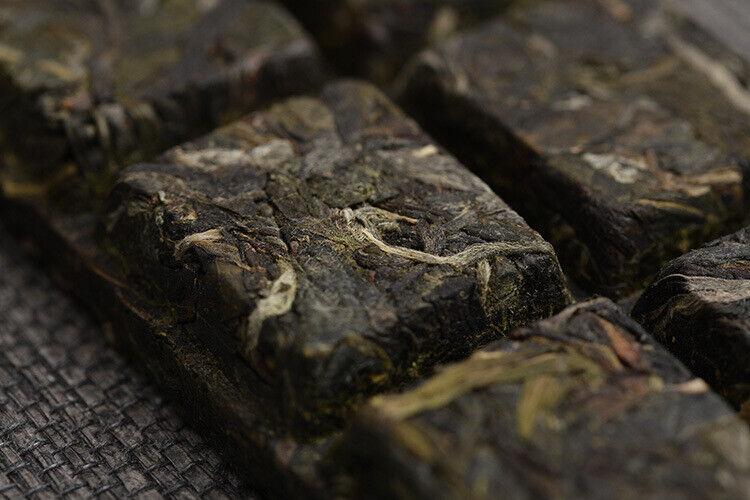 Icelandic Sweet Old Tree Puerh Raw Tea Brick 50g Yunnan Puerh Tea