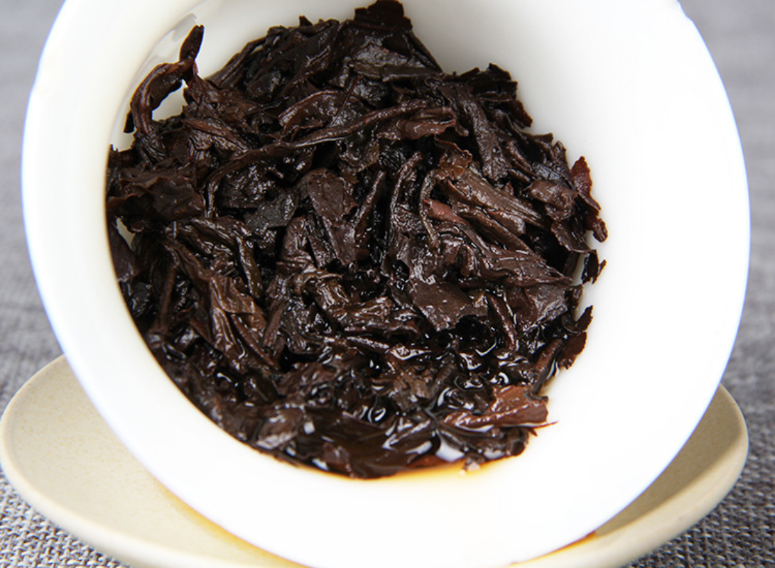 HelloYoung Puerh Tea Ripe Tea Brick Tea Date Fragrant Brick Big Leaf Old Tea Tea