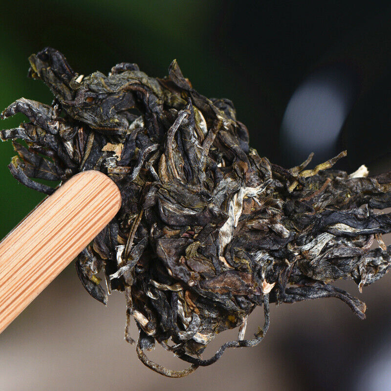HelloYoung Specialty Tea Natural Big Tree Pu'er Green Tea Yunnan Pu-Erh Cha Tea Cake 357g