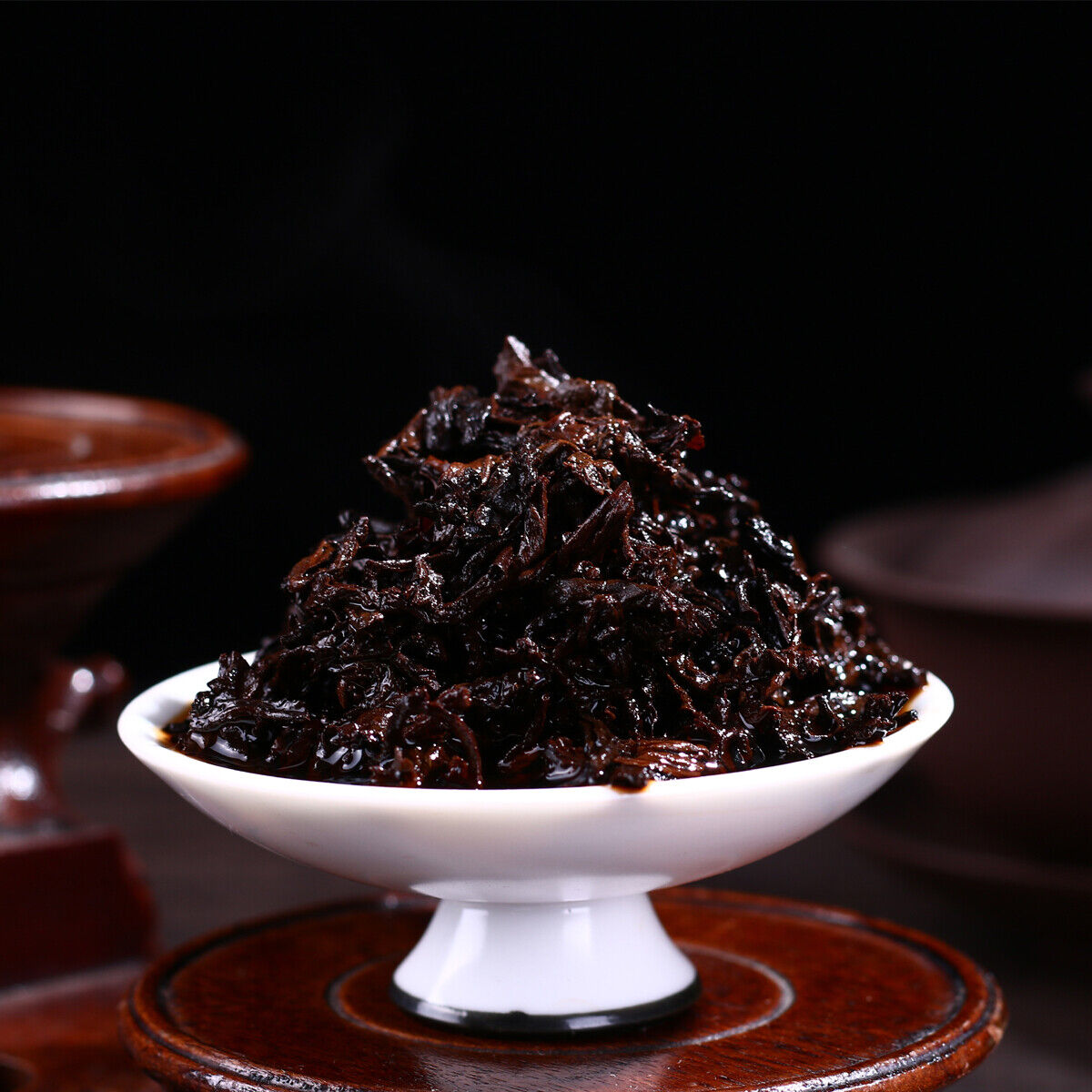 HelloYoung Pu erh Cooked Tea Yunnan Brown High Mountain Ecological Ripe Puer Tea Cake 200g