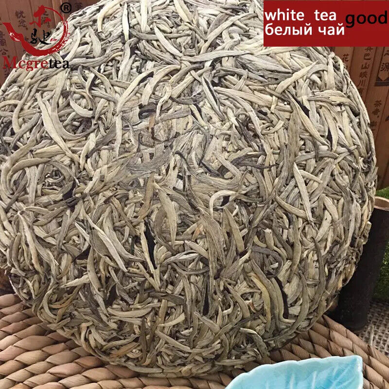 HelloYoung New Natural Organic Tea Bai Hao Yin Zhen Pekoe Silver Needle White Tea Cake 300g