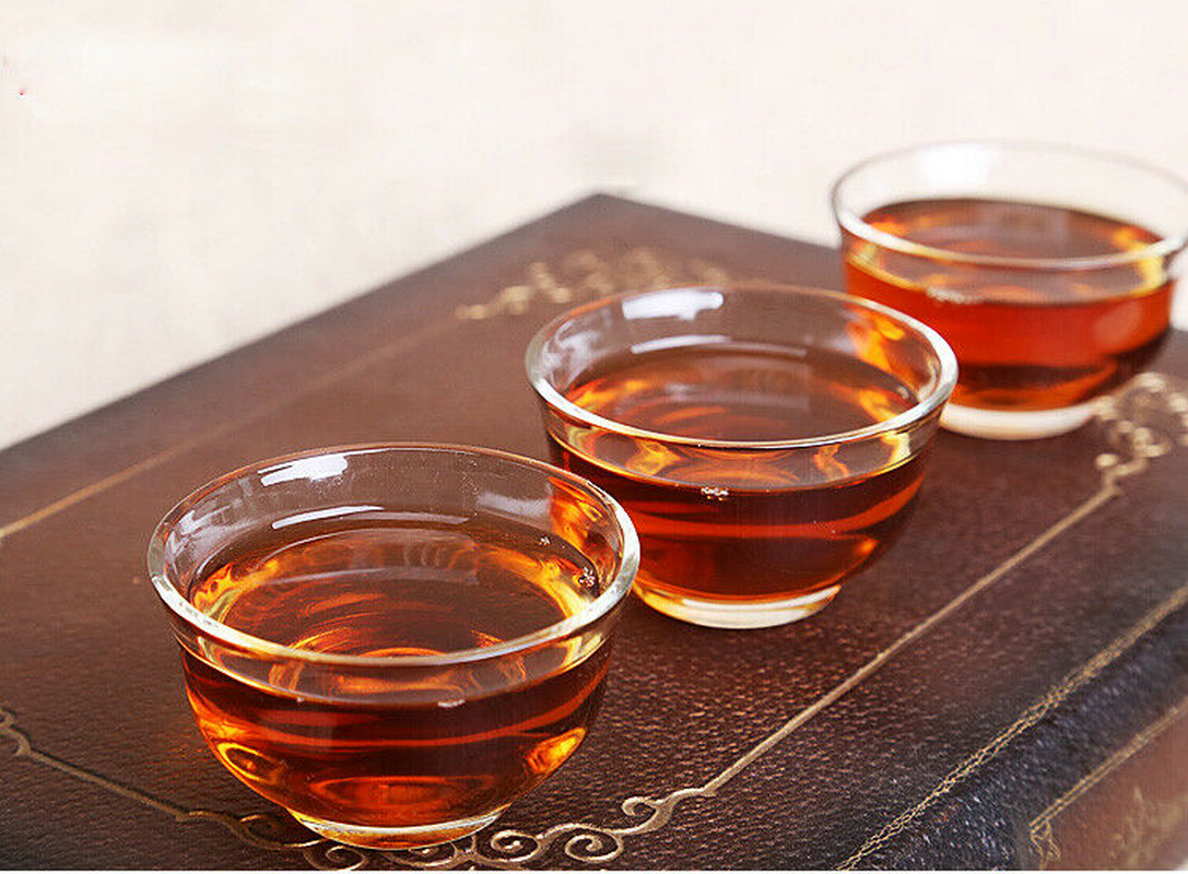 HelloYoung Premium Charcoal Baked Tie Guan Yin * Roast Oolong Tea Green Tea Wu Long 50-500g