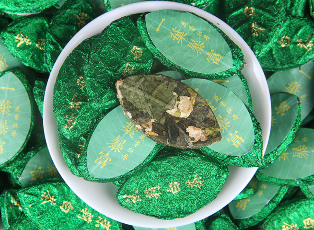 HelloYoung Jasmine white tea cake leaf tea jasmine white tea peony flower fragrance 17.6oz