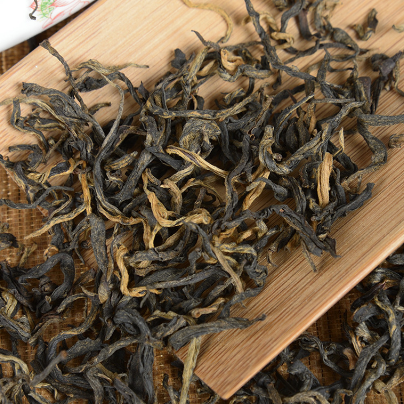 HelloYoung 500g Yunnan Fengqing Dian Hong Mao Feng Ancient Tree Dian Hong KungFu Black Tea