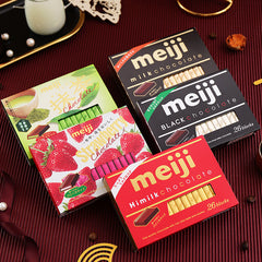 Meiji Piano Milchschokolade Erdbeer Sandwich Schokolade Snack 120g / Beutel