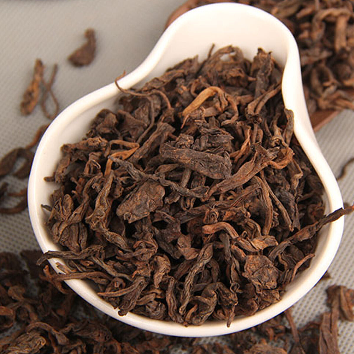 HelloYoung Ancient Tree Bamboo Basket Packing Spring Puer Tea Ripe Puerh Tea Loose Tea 800g