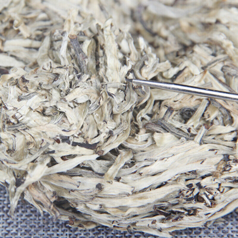 HelloYoung Cake Tea White Hair Silver Needle200g Pu'er Tea Cha Single Bud Moonlight White
