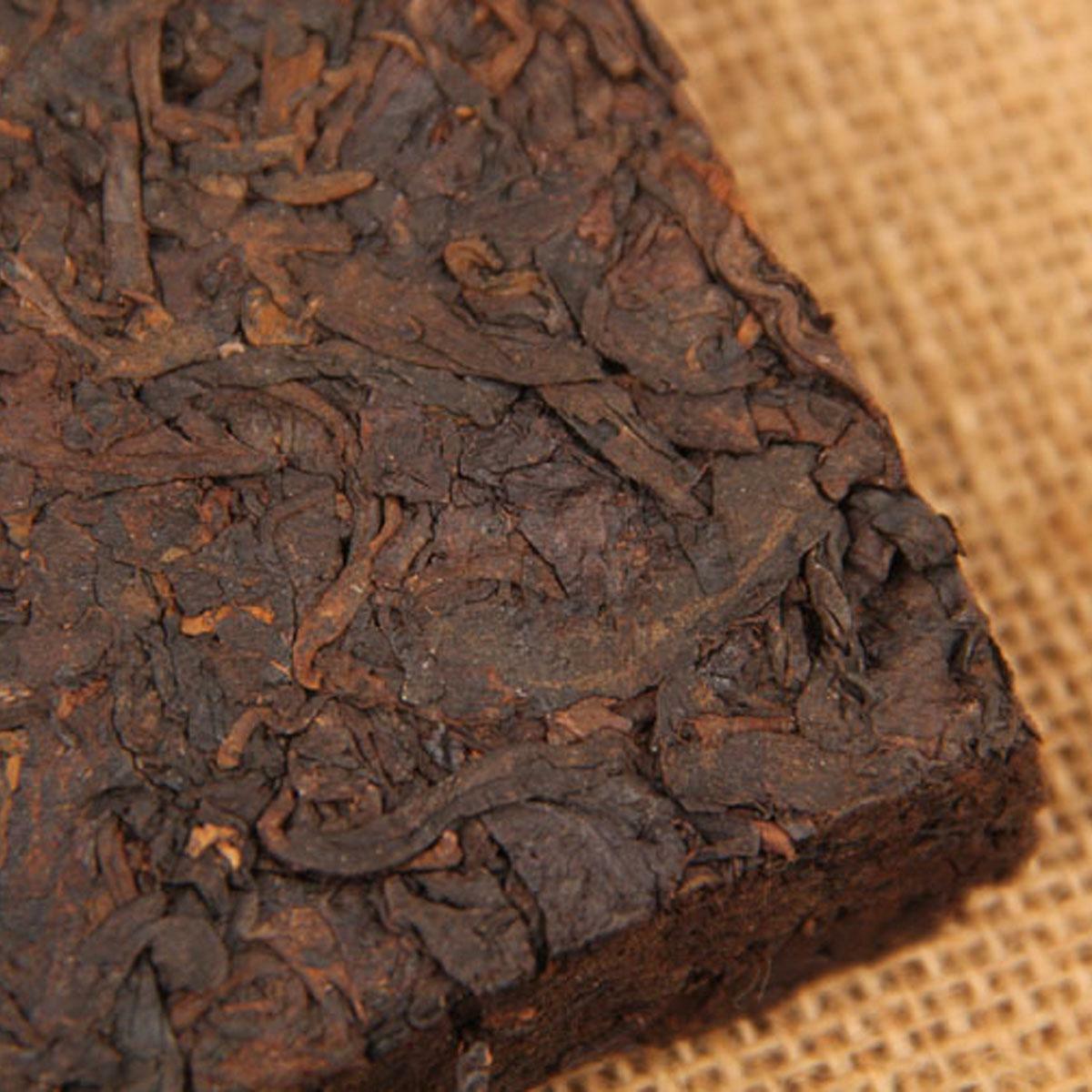 HelloYoung Old Cooked Pu-erh Tea Health Care Yunnan Ripe Pu erh Tea Brick High Quality 250g