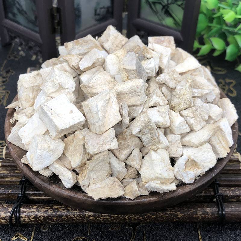 Fresh Wild Pueraria Lobata Dried Kudzu Cubes Soaked in Wine and Water Herbal Tea