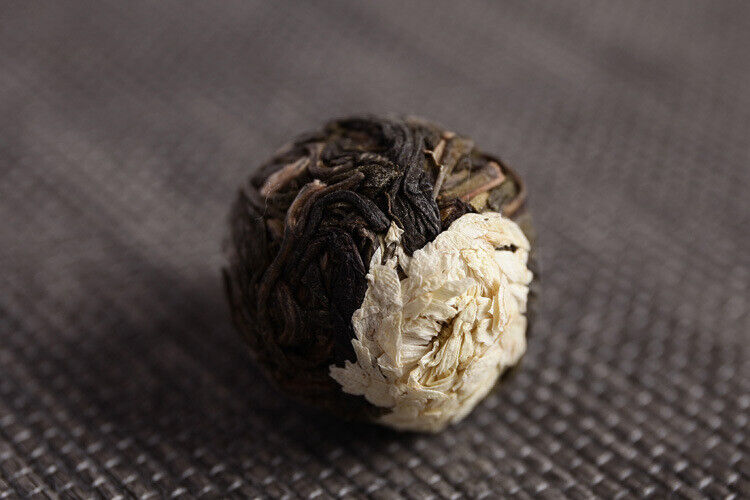 HelloYoung Yunnan Pu'er tea rose jasmine tea dragon pearl peony flower ball 6 flavors 18pcs