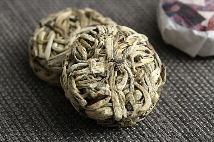 HelloYoung 500g Yunnan Pu'er Tea Pressed White Hairs Silver Needle Small Cakes Mini Tuo Tea