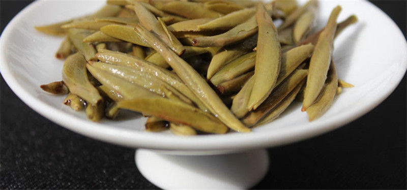 HelloYoung300g Old Fuding white tea cake natural organic Chinese white tea silver needle