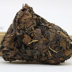 HelloYoung White Tea Bamboo Leaves or Bamboo Shell Packaging Top-Grade 500g Fuding Old