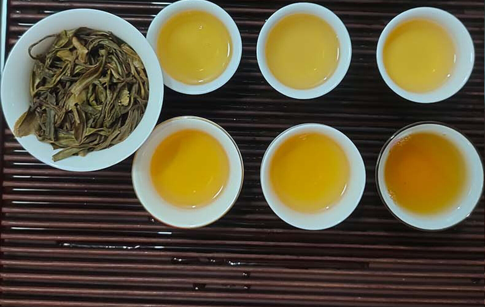 HelloYoung Yunnan Tea 50 Banzhang Ancient Tree Pu'er Tea Raw Tea 357g Cake Tea