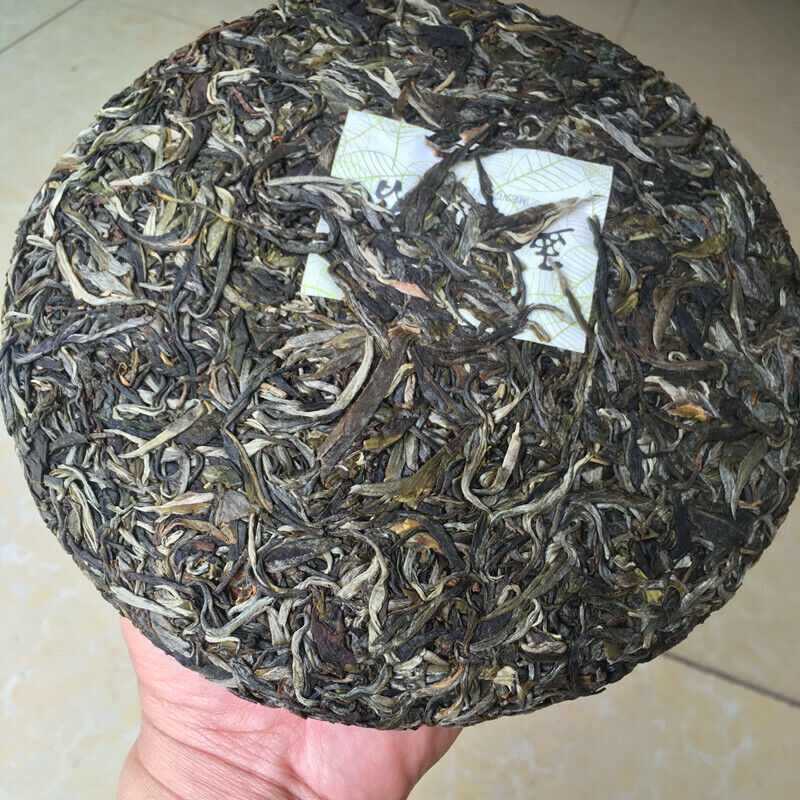 HelloYoung Health  Pu'er Green Tea Yunnan Menghai Spring Pu-Erh Cha Tea Cakes 357g