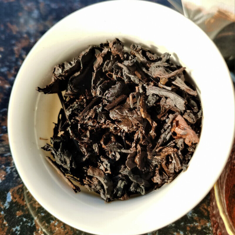 HelloYoung Original Old Tree Pu'er Tea Cake Healthy Drink Yiwu Gong Cake Pu'er Tea 357g