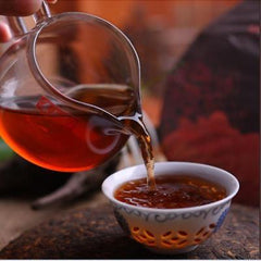 HelloYoung250g cooked Black tea Yunnan aged Pu-erh tea in a special 7581 brick Puerh tea