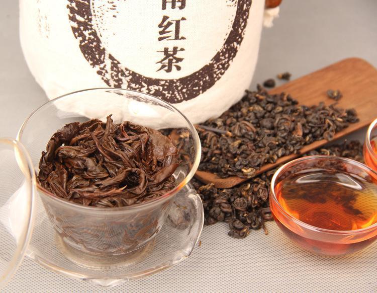 HelloYoung1000g Kunming Crested Early Spring Honey Rhyme Gold Screw Red Dianhong Tea Food