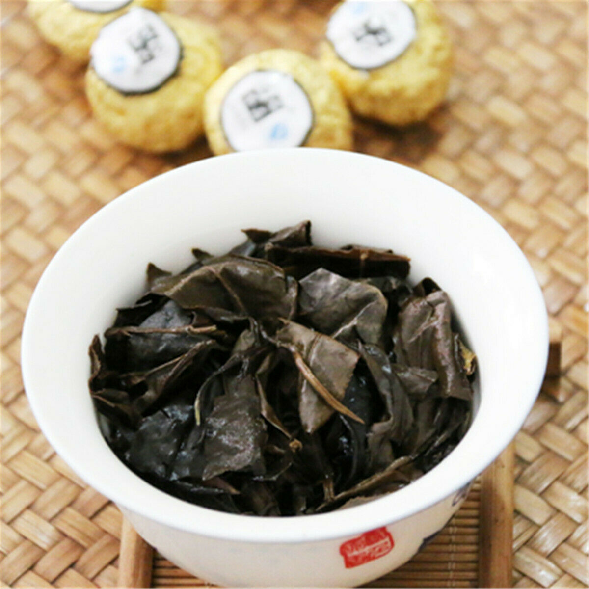 HelloYoung Organic Ball-shaped Aged Shou Mei Longevity Eyebrow Handmade White Tea Black Tea