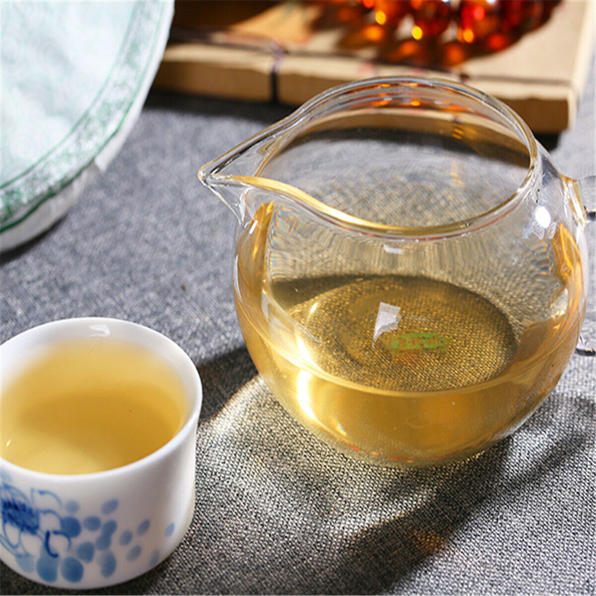 HelloYoung White Tea Loose Leaf Chinese Organic Bai Hao Yin Zhen Silver Needle Buds