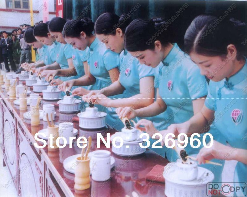 HelloYoung Fragrant Type Milk Oolong Tea Vacuum Candid Organic Tie Guan Yin Green Tea 250g