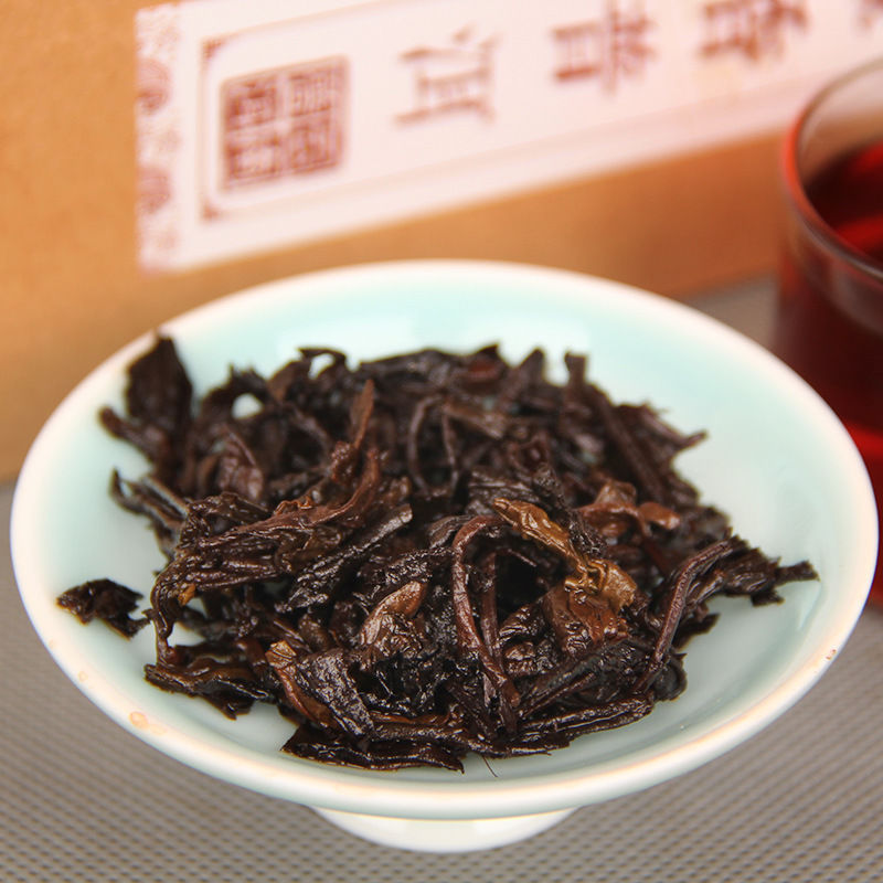 HelloYoungChina Puer tea boxed 120g ripe pu-erh loose Black tea old tree organic health