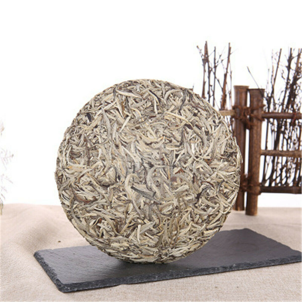 HelloYoung 300gHigh Quality Perfume White Tea Iced Tea 100% White Tea Fuding White Tea Cake